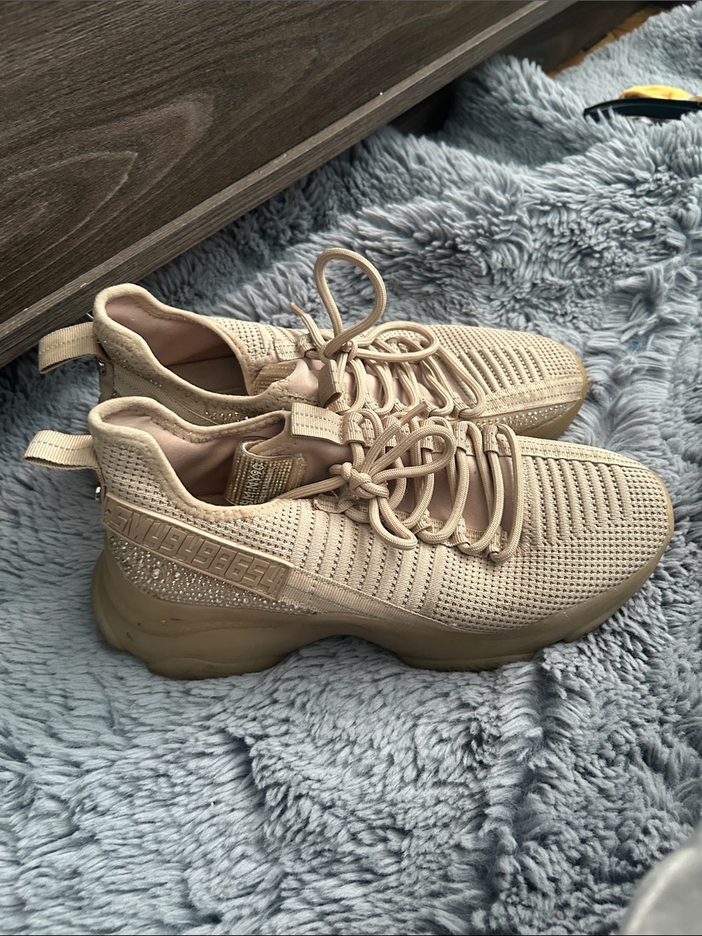 Steve Madden Women's Beige Knit Platform Sneakers